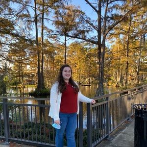 Meet your Posher, Anna